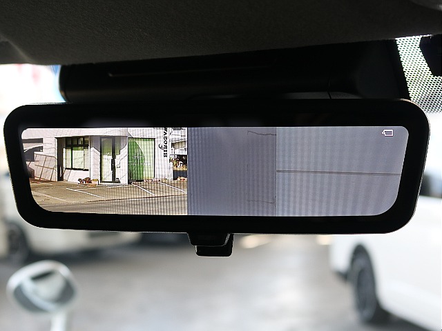 デジタルインナーミラー装着済みです♪♪