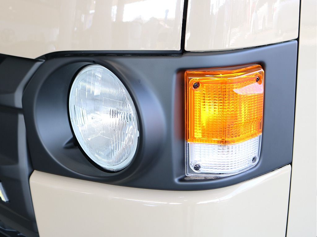 Reclassic丸目キット装着済みです☆☆