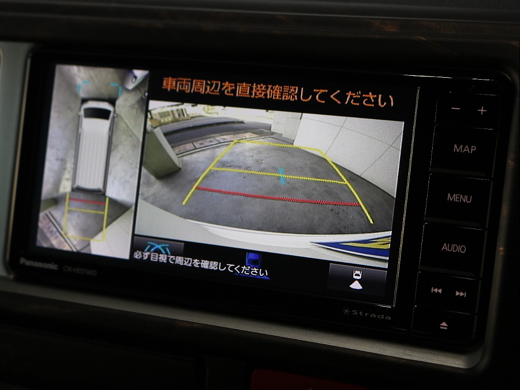 パノラミックビューモニター付きなので、駐車時も安心です☆