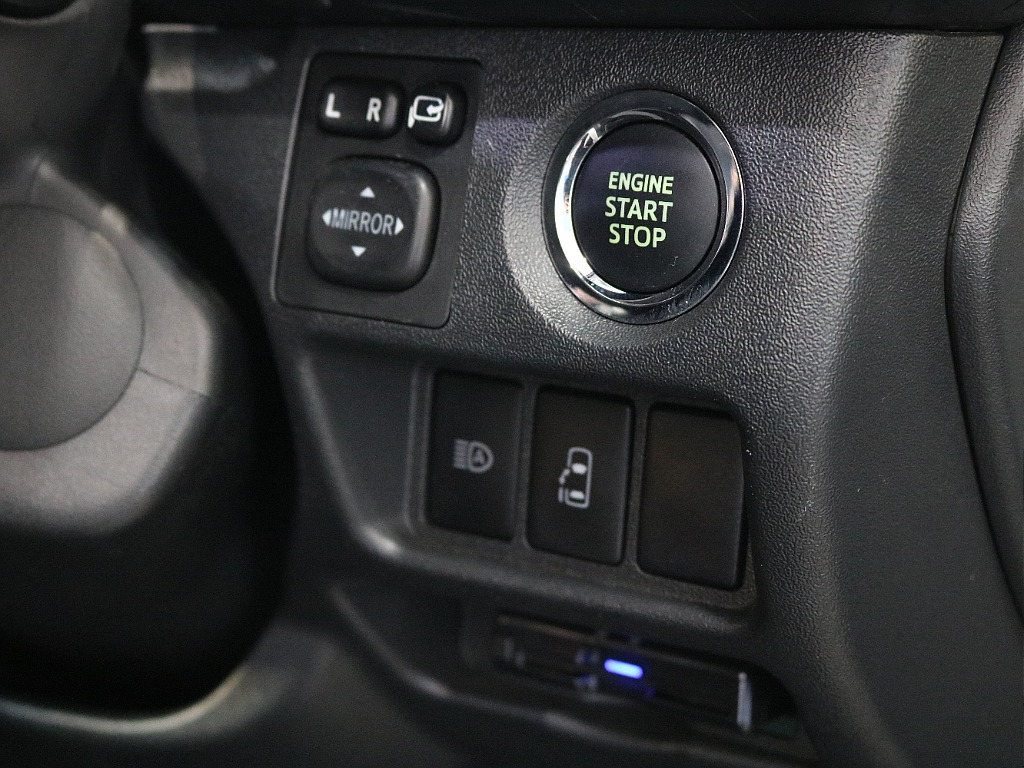 プッシュスタートなのでエンジン始動が楽々です♪