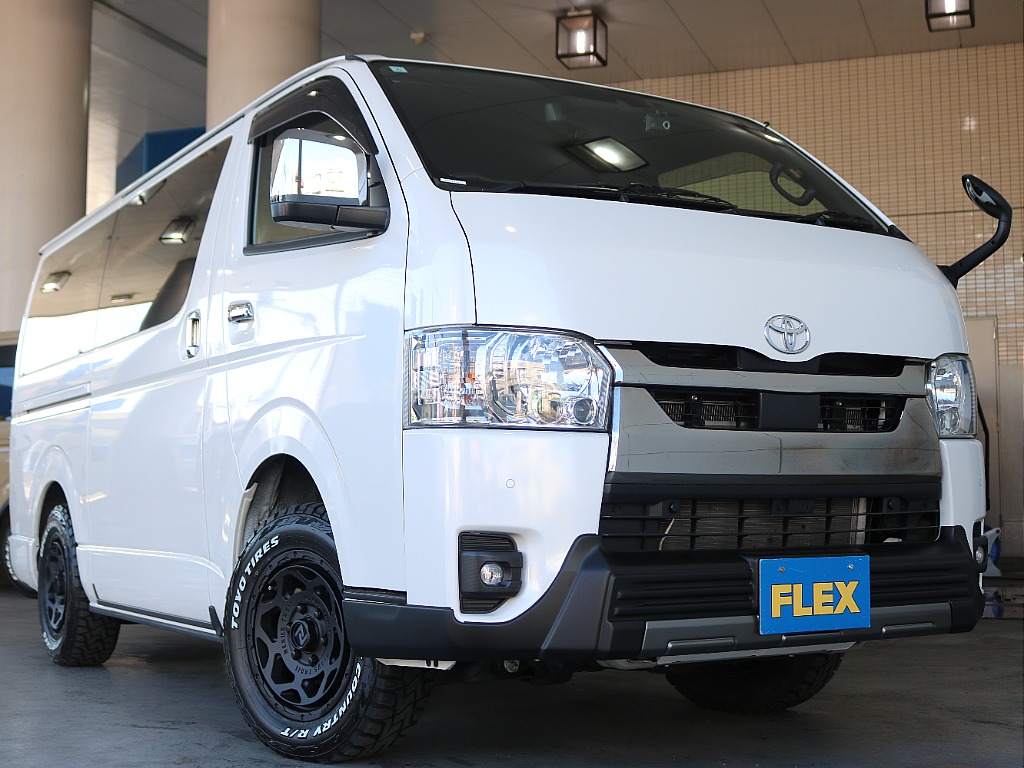トヨタ ハイエースバン(18枚目)