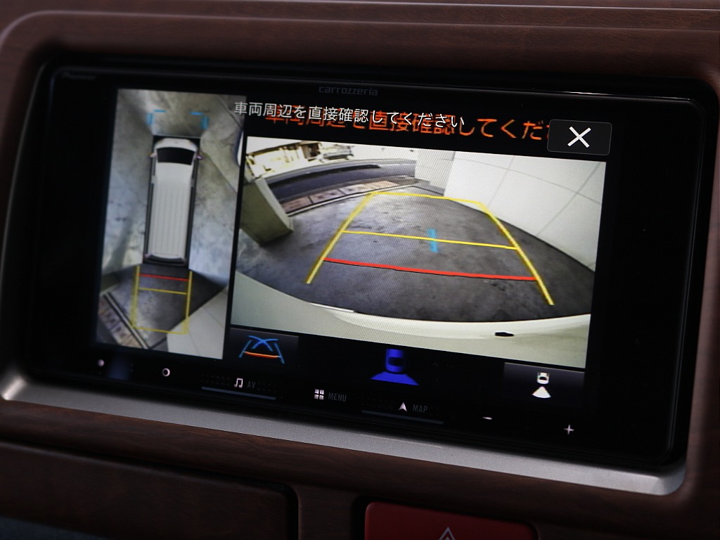 パノラミックビュー＆バックカメラが搭載されており安心して駐車もできます♪♪