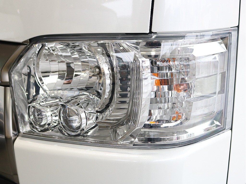 LEDヘッドランプ装着済みですので夜間の走行も安心です♪♪