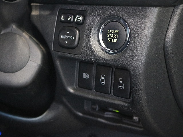 プッシュスタートなのでエンジン始動が楽々です♪♪