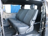 後席も同様のハーフレザーシートになります♪♪