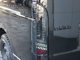 プレステージテールランプが装着されておりウインカーは流れるシーケンシャルタイプです！