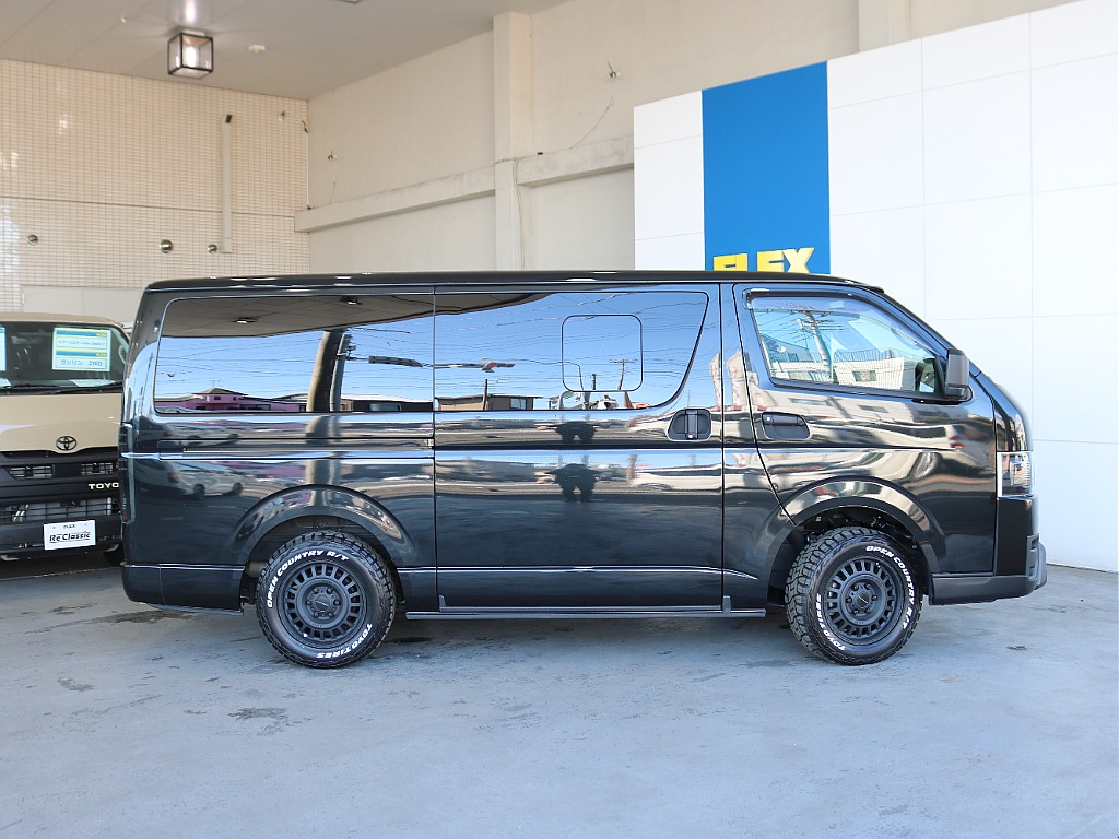 ブラックエディションなのでメッキ部がマットブラック塗装されています！