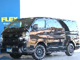 【厳選仕入中古車】ハイエースバンS-GL　ダークプライムⅡディーゼル 4WD ブラックエディションの漆黒仕様のお車ご入庫致しました♪♪