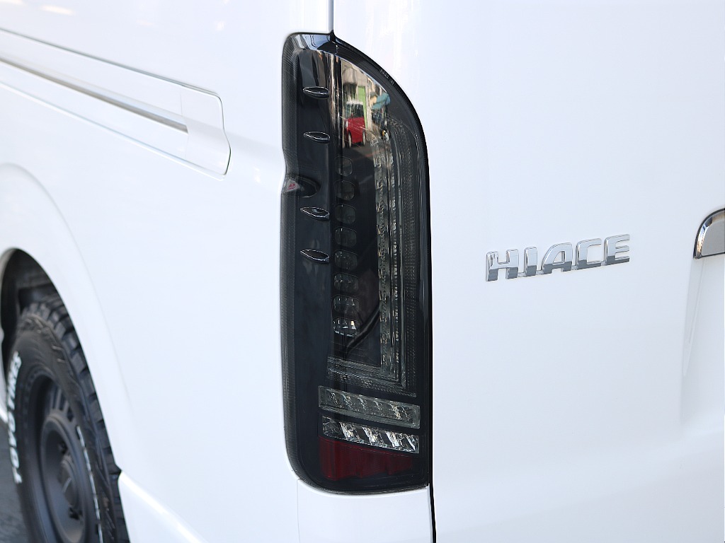 プレステージLEDテールランプ装着済みです☆☆