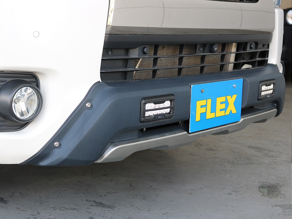 TRDフロントスポイラー装着済みです♪♪