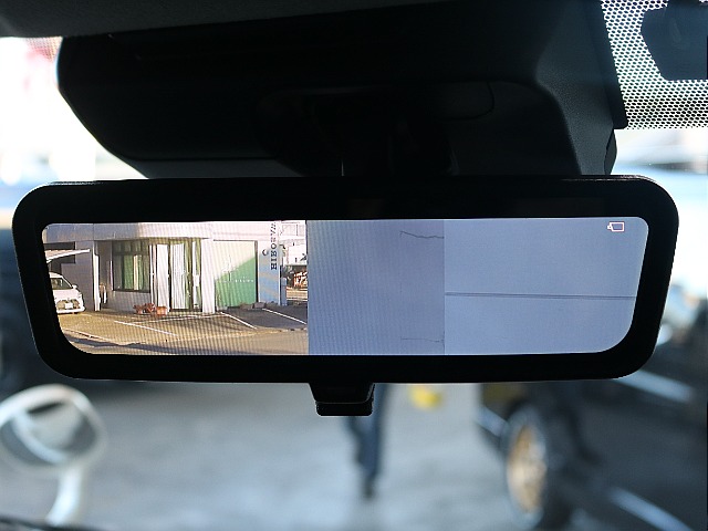 デジタルインナーミラー装着済みです♪♪