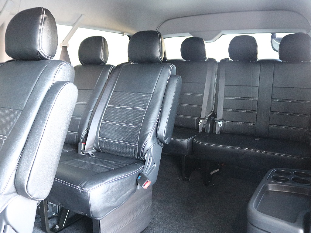 10人乗りですので大人数でお出掛けできちゃいます♪♪