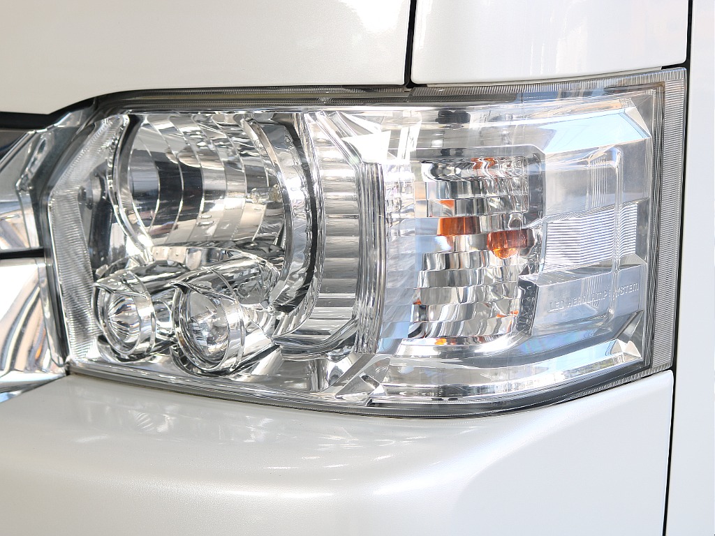 トヨタ&nbsp;ハイエース&nbsp;ワゴン2.7GLロング ミドルルーフ 4WD&nbsp;&nbsp;埼玉県の詳細画像&nbsp;その16