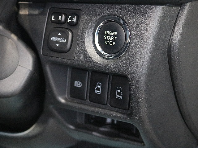 プッシュスタートなのでエンジン始動が楽々です♪