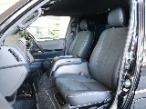 特別仕様車限定ハーフレザーシートになっております♪♪