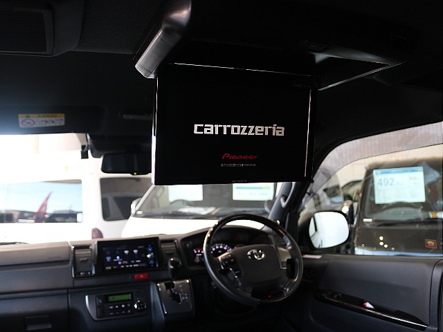 フリップダウンモニター装着済みですので後席の方も映像をお楽しみいただけます♪♪