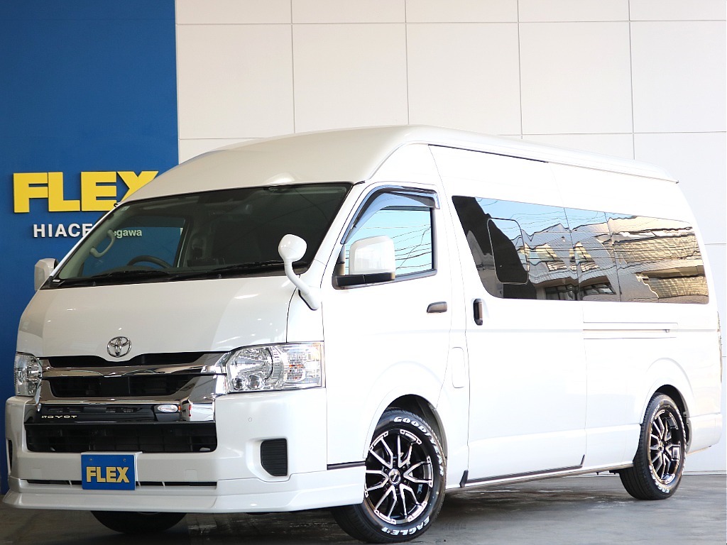 【厳選中古車】ハイエースバン　スーパーロング　ディーゼル　4WD　パールホワイト S-GLシート付　走行距離2万ｋｍ以下で令和4年式のお車が入庫致しました☆☆