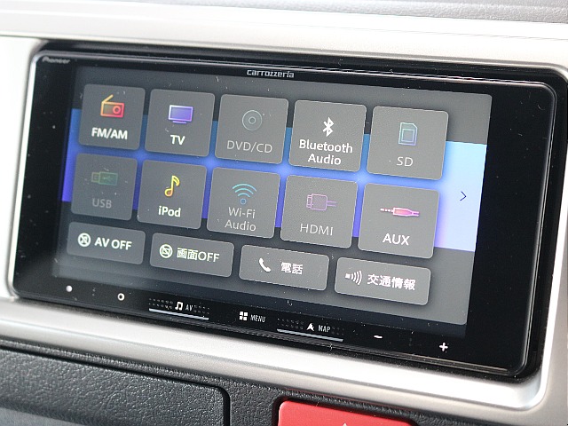 カロッツェリア7インチナビ装着済みです☆☆