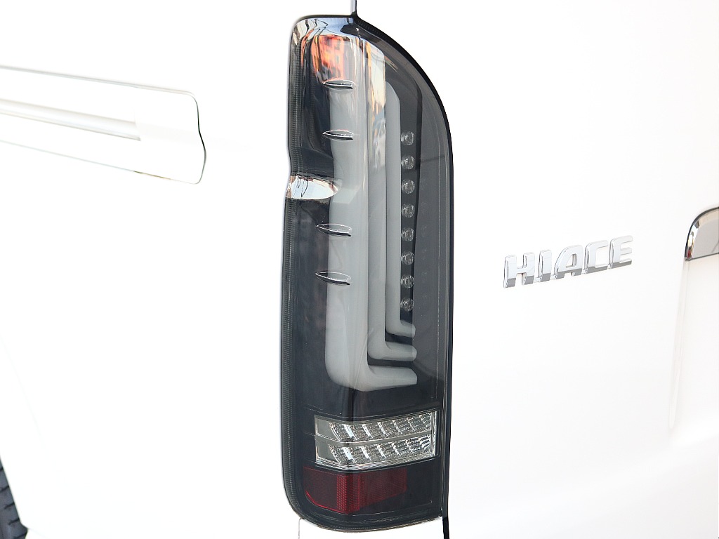 テールはアルティメットテールランプ装着済みです♪♪