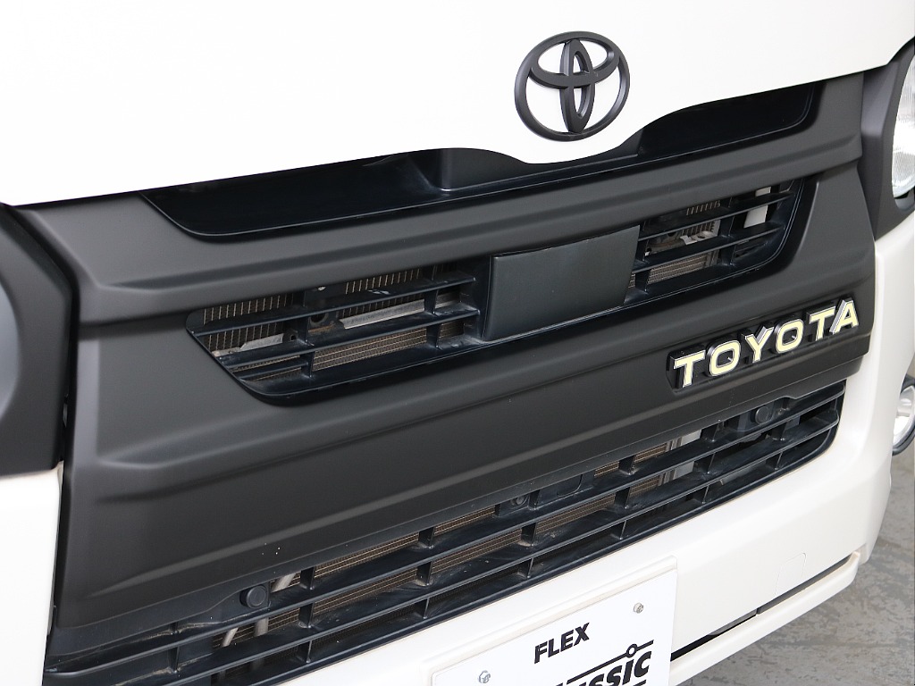 ReClassicフロントグリルも装着済みです♪♪