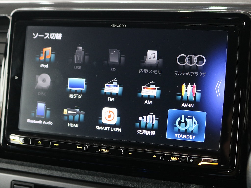 ケンウッド9インチナビが装着されております♪♪