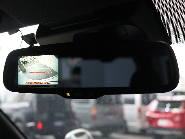 バックカメラ装着済みですので後退時も安心です☆☆