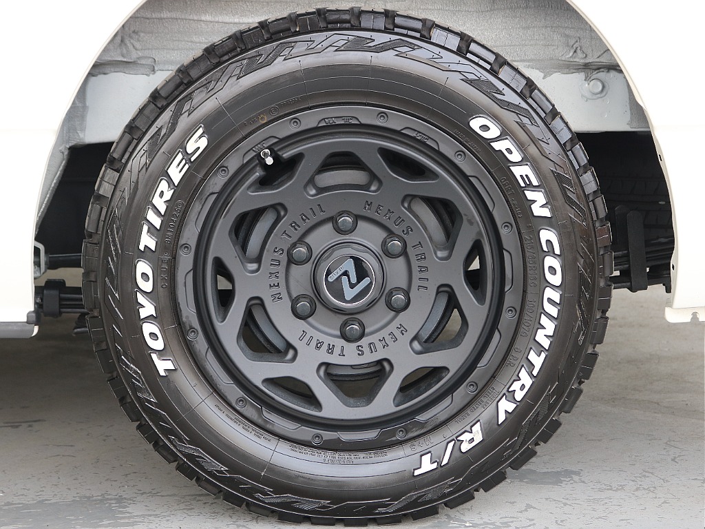NT-1・16インチAWにオープンカントリーの組み合わせになっております☆☆