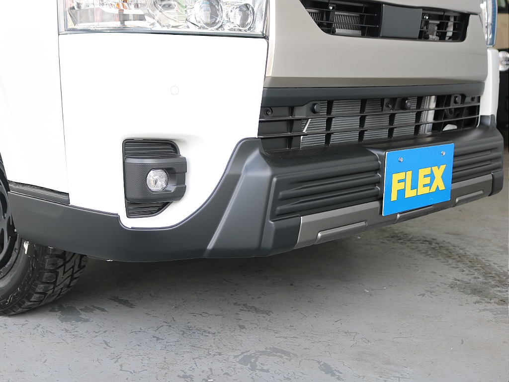 T-フォースフロントスポイラー装着済みです☆☆