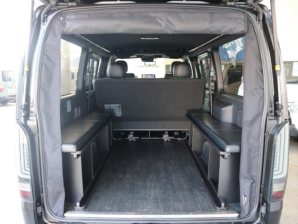 トヨタ ハイエースバン(25枚目)