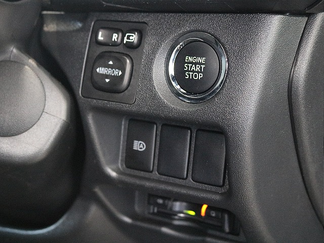プッシュスタートなのでエンジン始動が楽々です♪