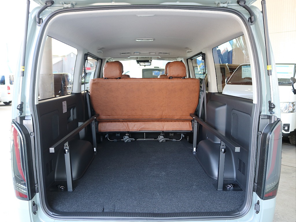 ベッドマットは簡単に取り外しが可能です☆☆