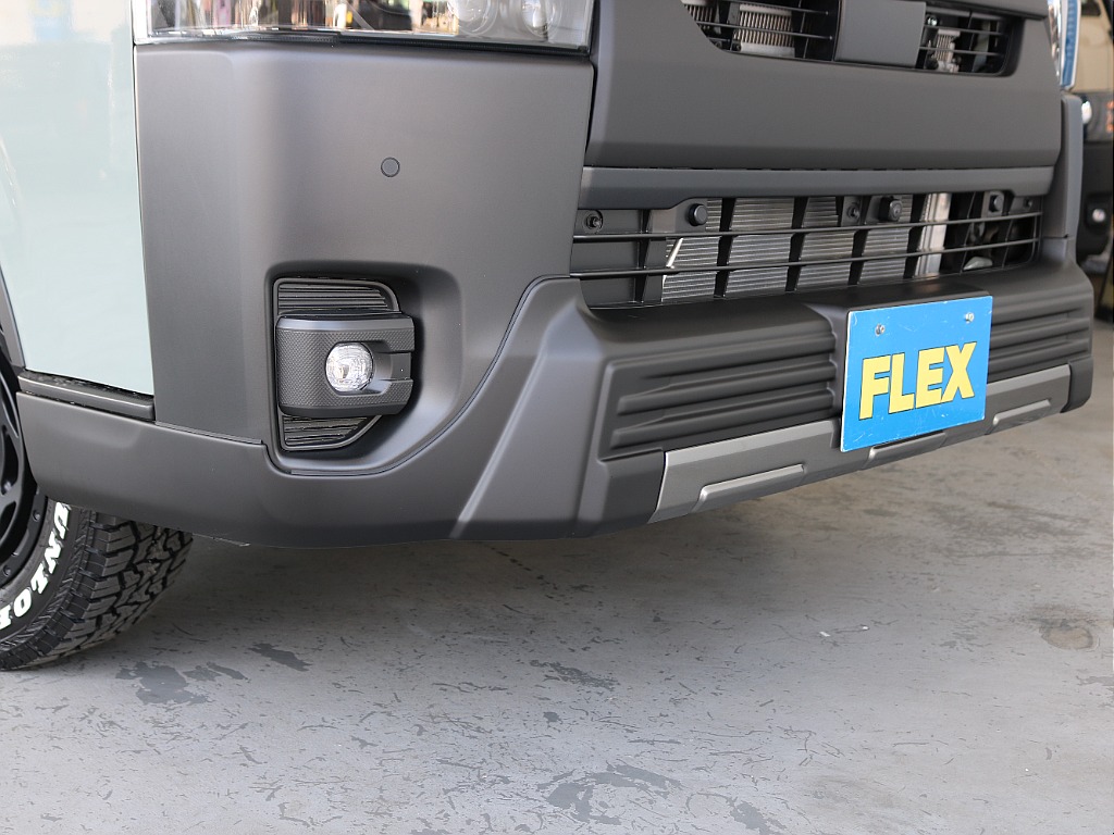 オリジナルT-フォースフロントスポイラー装着済みです☆☆