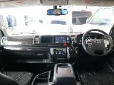 ワイドボディなので広々とした内装になっております♪♪