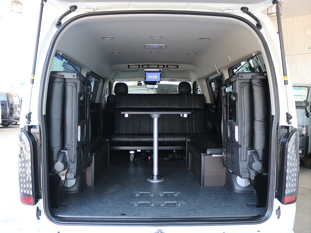 テーブルを囲んでお食事いただけます♪♪