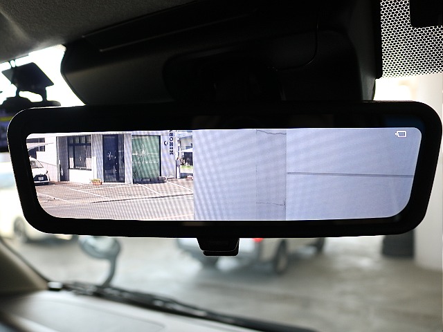 デジタルインナーミラー装着済みです☆☆