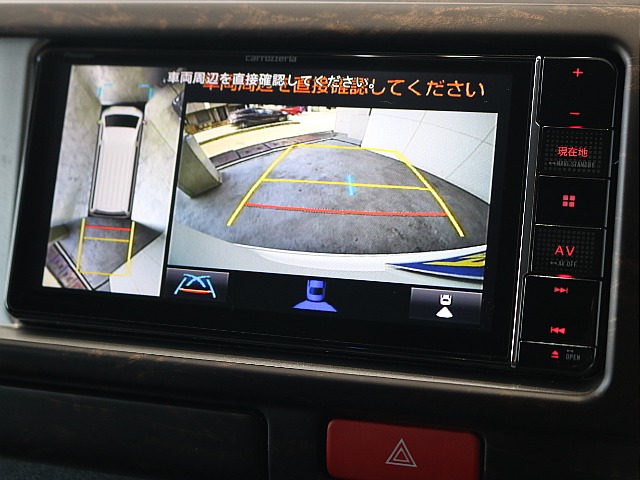 バックカメラ装着済みですので駐車時も安心です♪♪