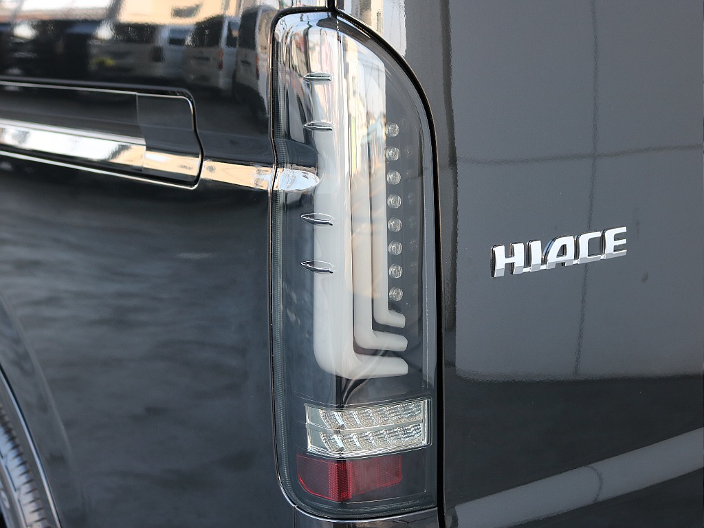 テールはアルティメットテールランプ装着済みです♪♪