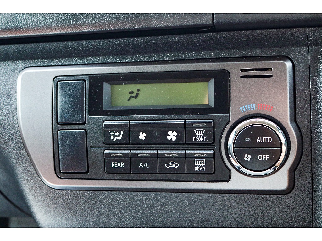 ハイエースセカンド高崎店にて展示中♪027-384-3591