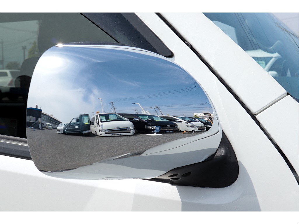 ハイエースセカンド高崎店にて展示中♪027-384-3591