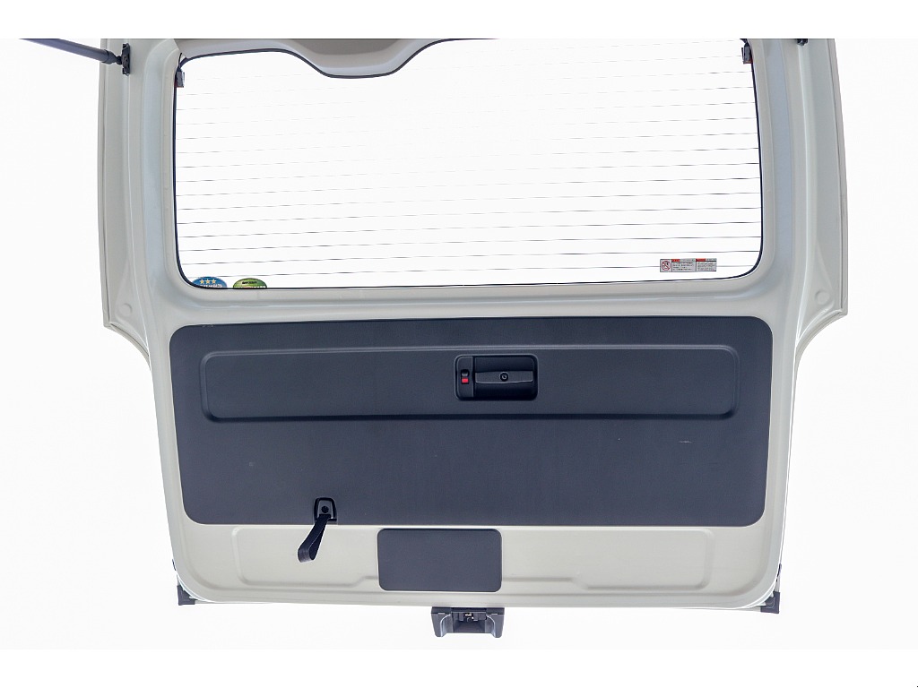 ハイエースセカンド高崎店にて展示中♪027-384-3591