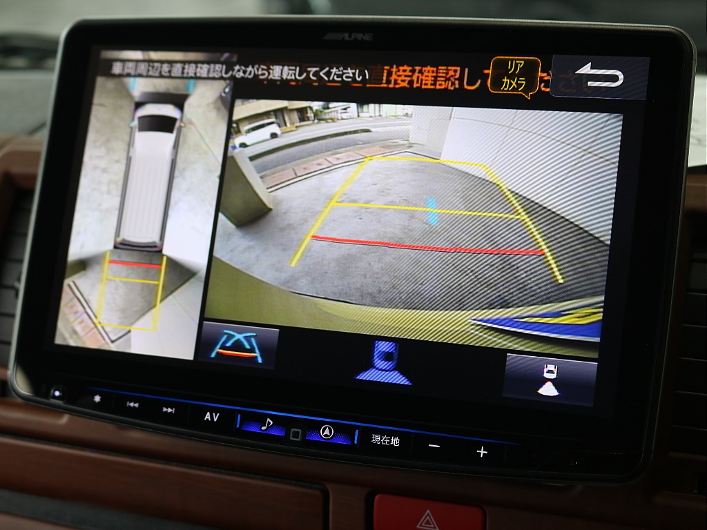 バックカメラ装着済みですので駐車時も安心です☆☆