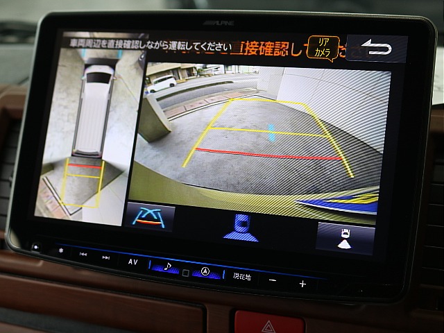 バックカメラ装着済みですので駐車時も安心です☆☆