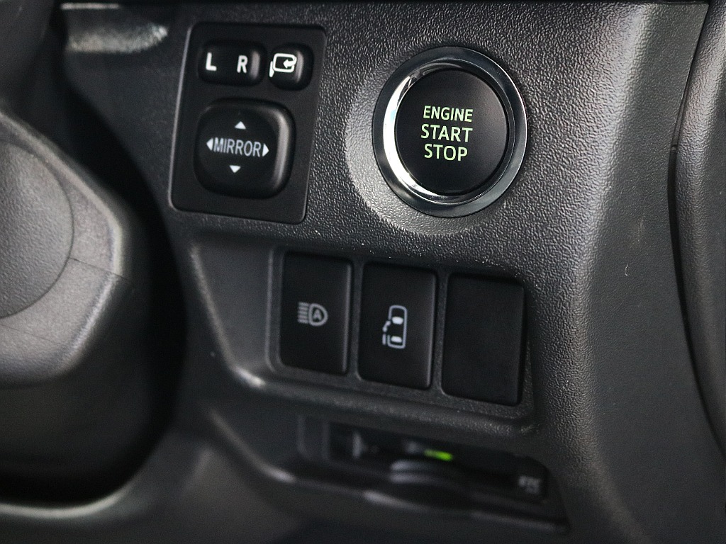 プッシュスタートなのでエンジン始動が楽々です！