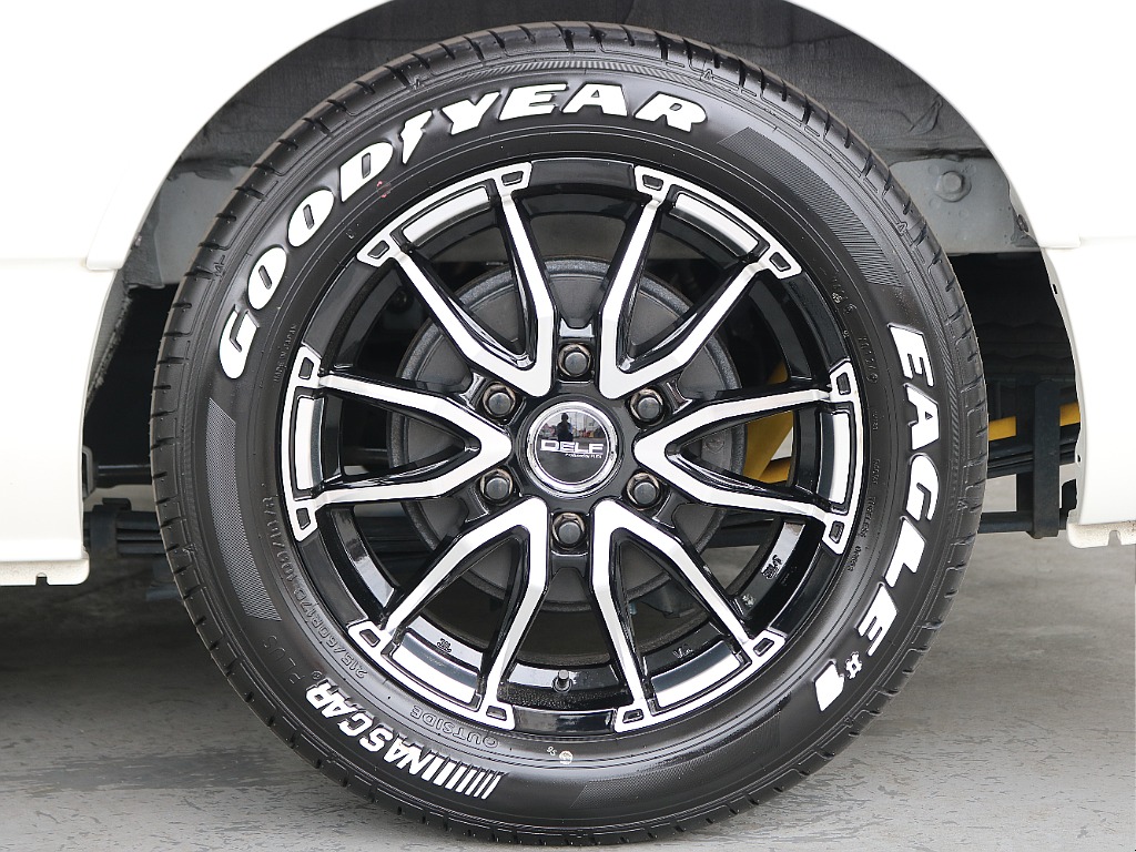 オリジナルのデルフ06・17インチAWにナスカータイヤを組み合わせました！