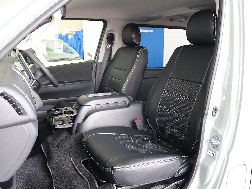 オリジナルシートカバー装着済みになります☆☆