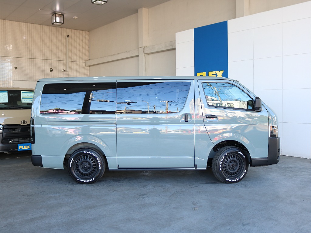 両側パワースライドドア付きです☆☆