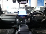 特別仕様車ダークプライムⅡなので高級感のある内装になっております♪♪