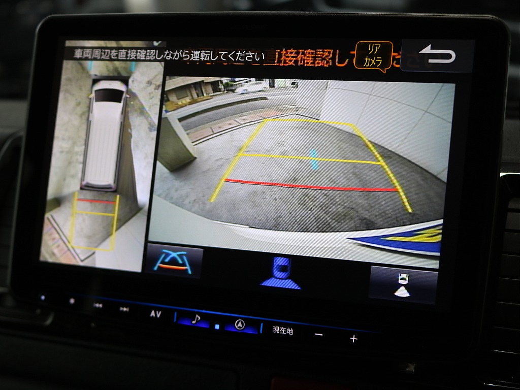 バックカメラ装着済みですので駐車時も安心です♪♪