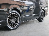 スタイリングヘックスAWにナスカータイヤの組み合わせになっております♪♪