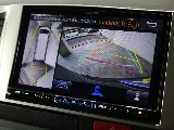 バックカメラ装着済みですので駐車時も安心です♪♪